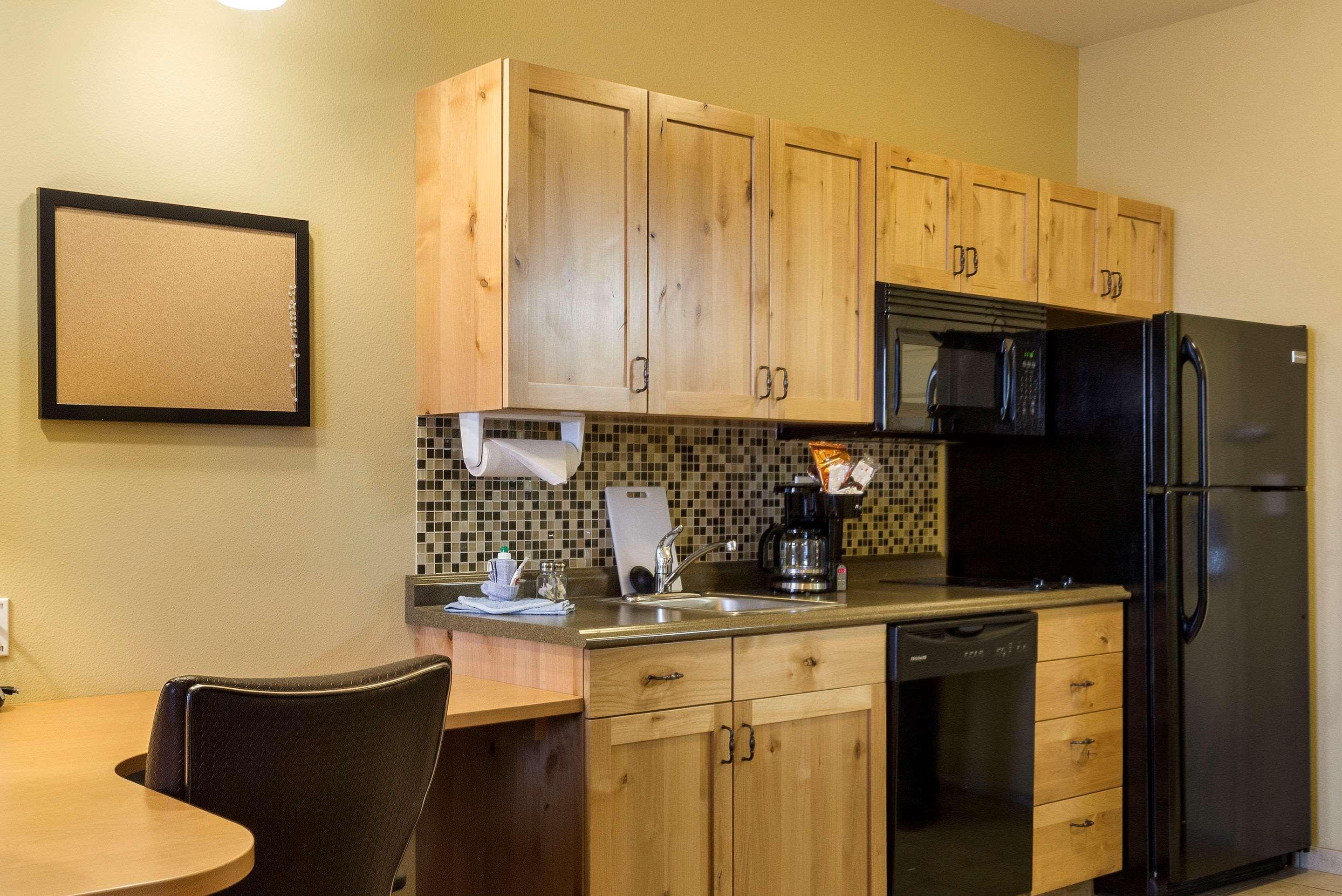 Mainstay Suites Williston Exterior photo